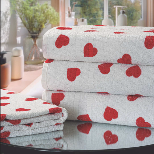 Toalha de Banho Estampada Coração 69 x 130
